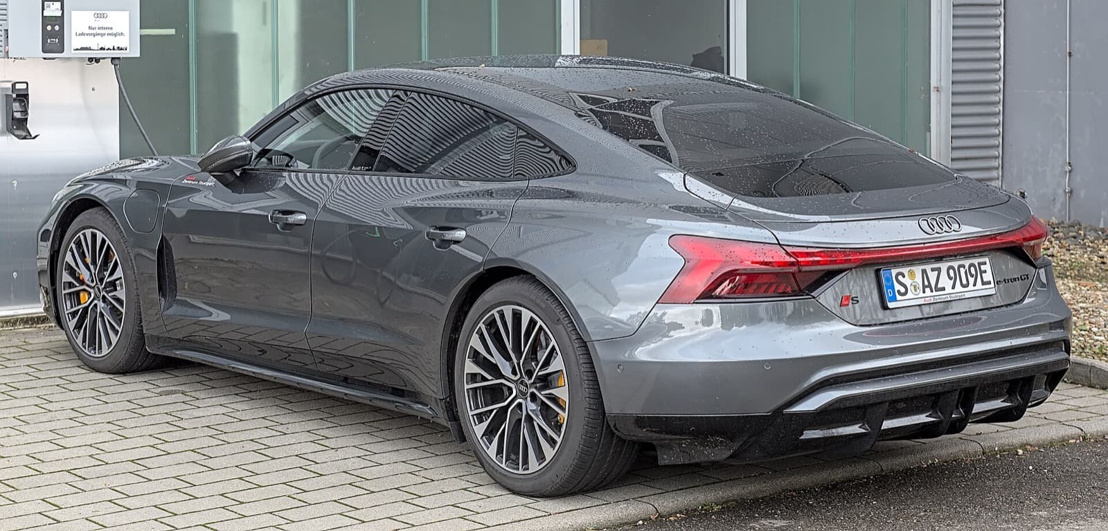 Audi e-tron GT quattro