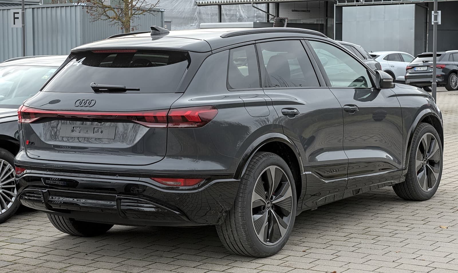 Audi Q6 e-tron performance