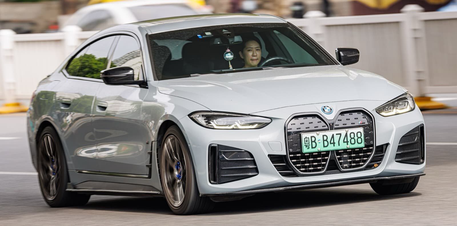 BMW i4 eDrive40
