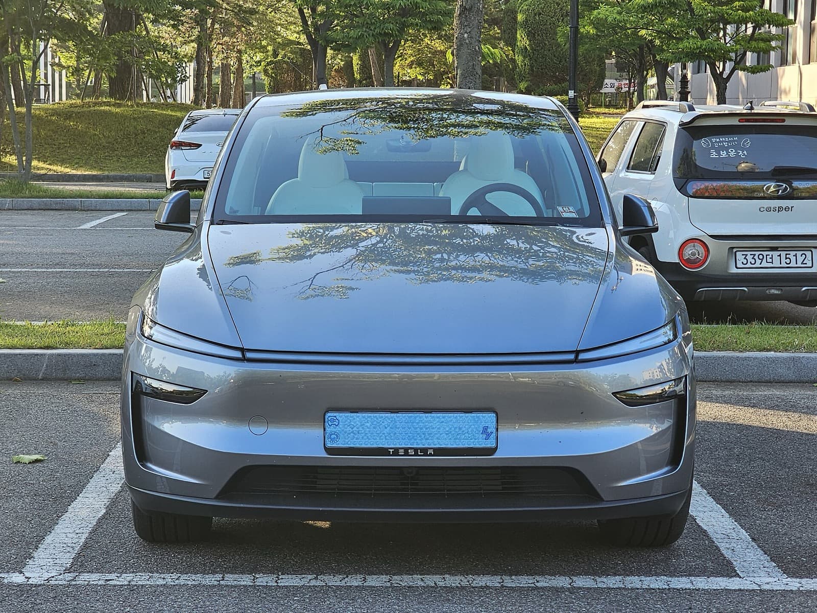 Tesla Model Y Premium Long Range RWD